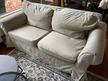 IKEA Ektorp 2-zitsbank GRATIS/ met gewassen hoezen - afbeelding 1 IKEA Ektorp 2-zitsbank GRATIS/ met gewassen hoezen - afbeelding 1