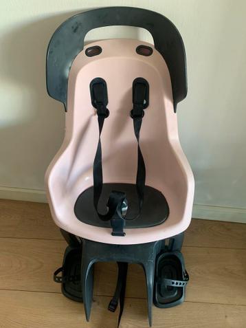 Bobike roze achterzitje fiets