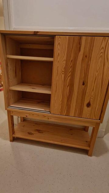 IVAR Schappenkast met Schuifdeuren - Zo Goed Als Nieuw - afbeelding 1 IVAR Schappenkast met Schuifdeuren - Zo Goed Als Nieuw - afbeelding 1