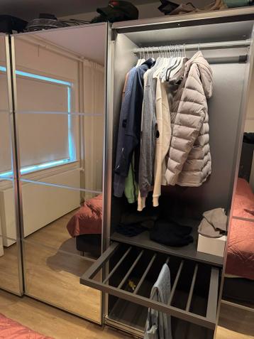 IKEA PAX Kast – Verlichting, Broekenhanger & Sieradenlade - afbeelding 3 IKEA PAX Kast – Verlichting, Broekenhanger & Sieradenlade - afbeelding 3