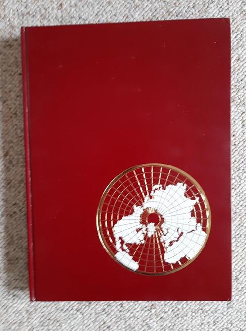 Atlas - Mitchell Beazley Nrew Concise Atlas of the Earth, Boeken, Atlassen en Landkaarten, Gelezen, Overige atlassen, Wereld, 1800 tot 2000