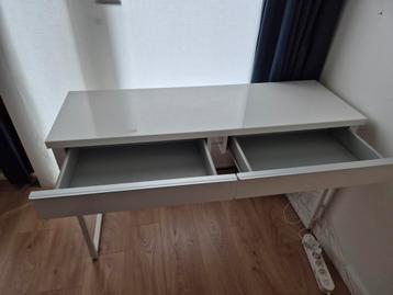 Bureau (Besta burs ikea) - afbeelding 1 Bureau (Besta burs ikea) - afbeelding 1