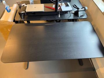 IKEA BEKANT Bureau 160x80 cm, zwart gebeitst @ Foresteer - afbeelding 2 IKEA BEKANT Bureau 160x80 cm, zwart gebeitst @ Foresteer - afbeelding 2