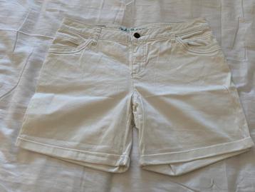 Witte korte spijkerbroek (4)