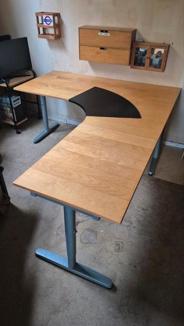 Ikea Galant hoekbureau - afbeelding 1 Ikea Galant hoekbureau - afbeelding 1