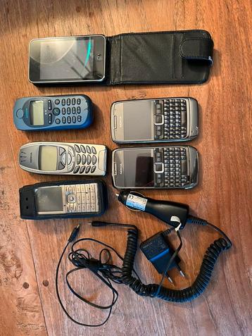 Set drie verse (Nokia) mobiele telefoons