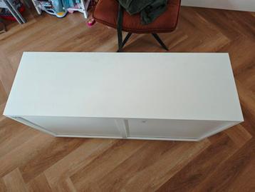 Besta (Ikea) Witte Wandkast met 2 Vakken - afbeelding 8 Besta (Ikea) Witte Wandkast met 2 Vakken - afbeelding 8