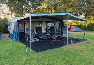 Fendt 560 Platin caravan