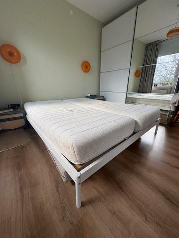 Vevelstad ikea bedframe 160x200 incl. Lattenbodems zgan - afbeelding 2 Vevelstad ikea bedframe 160x200 incl. Lattenbodems zgan - afbeelding 2