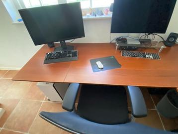 Bureau en / of hoekbureau Ikea Effektiv zgan - afbeelding 3 Bureau en / of hoekbureau Ikea Effektiv zgan - afbeelding 3