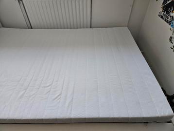 Malm IKEA bed met lattenbodem - afbeelding 2 Malm IKEA bed met lattenbodem - afbeelding 2
