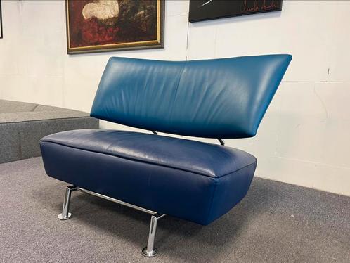 Leolux Akka Chaise Longue Blauw Design stoel leer, Huis en Inrichting, Banken | Sofa's en Chaises Longues, Leer, Ophalen of Verzenden