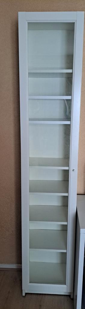 Ikea BILLY / OXBERG
Boekenkast met vitrinedeur, wit/glas - afbeelding 2 Ikea BILLY / OXBERG
Boekenkast met vitrinedeur, wit/glas - afbeelding 2