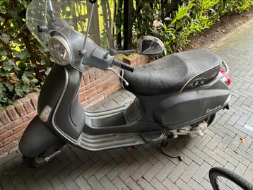 Leuke Vespa Scooter te Koop!