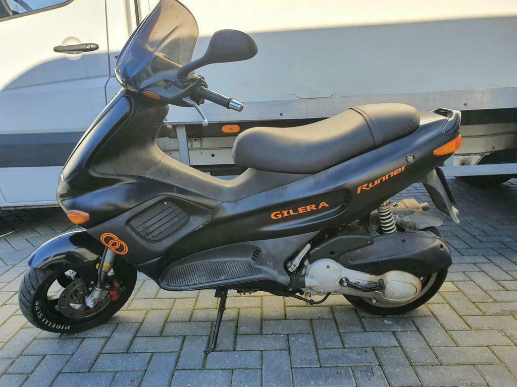 ≥ Gilera runner 180cc m08 dubbeldisc — Brommers | Overige merken —  Marktplaats