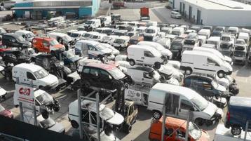 Veel onderdelen opel renault fiat psa vw mercedes ford etc beschikbaar voor biedingen