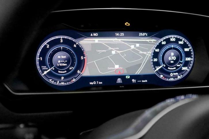 Volkswagen Tiguan Virtual Cockpit Gebruikt, Auto-onderdelen, Dashboard en Schakelaars, Volkswagen, Gebruikt, Ophalen of Verzenden