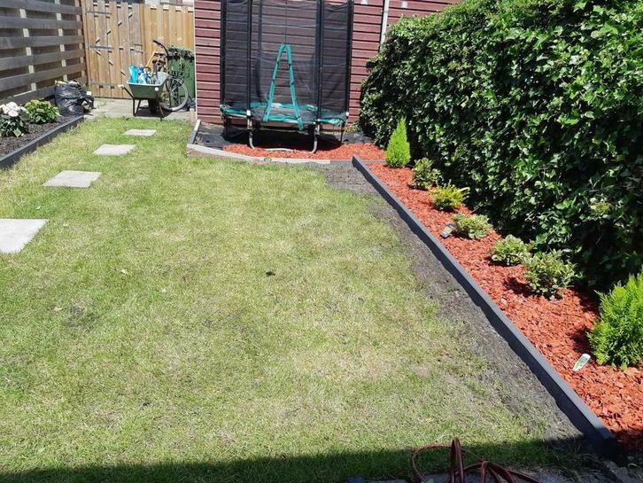 IW hoveniersbedrijf, Diensten en Vakmensen, Tuinmannen en Stratenmakers, Bestrating, Hekwerk of Schuttingen, Tuin- of Vijveraanleg