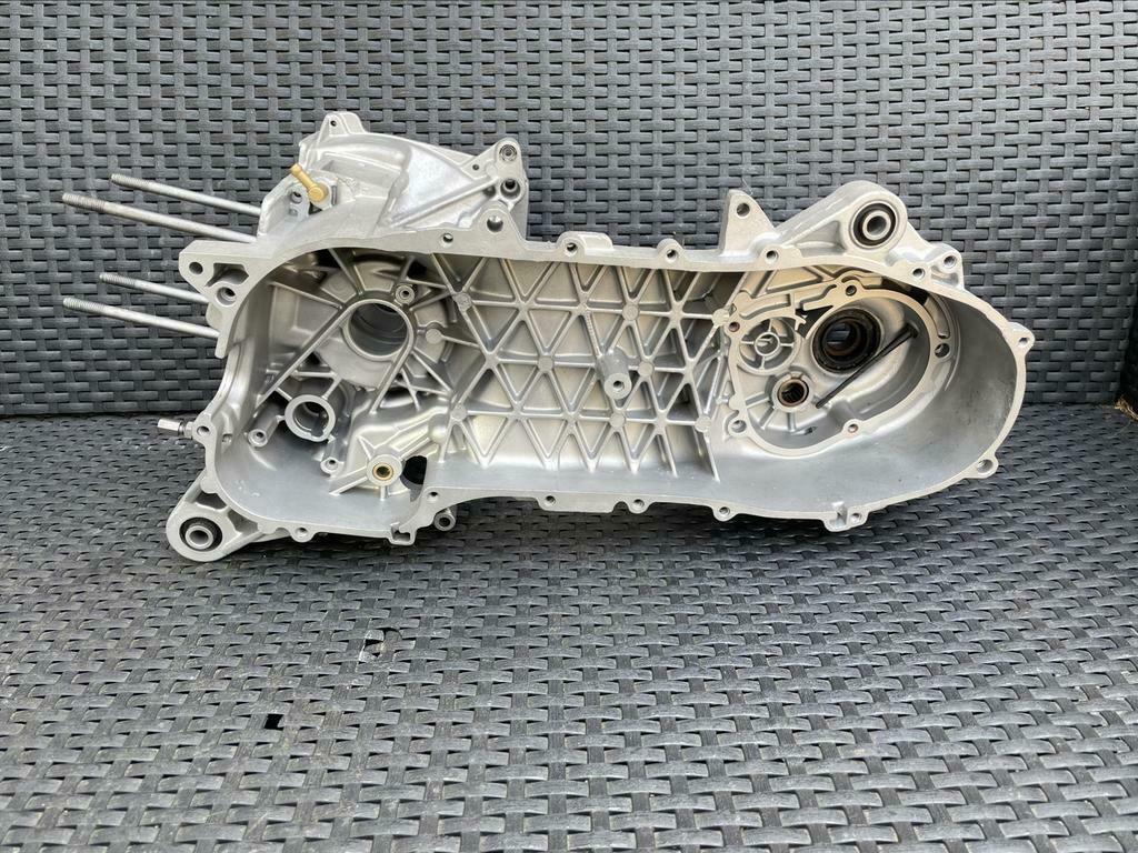 ≥ Gilera runner 125cc M07 gelagerd carter (onderdelen 180cc) — Tuning en  Styling — Marktplaats