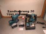 Makita DHR243 18V SDS-plus combihamer met afzuiging accus, Nieuw, Ophalen of Verzenden