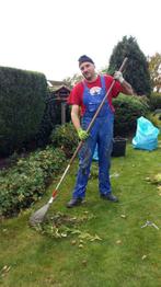 Tuinman voor tuinonderhoud en schoonmaak werkzaamheden