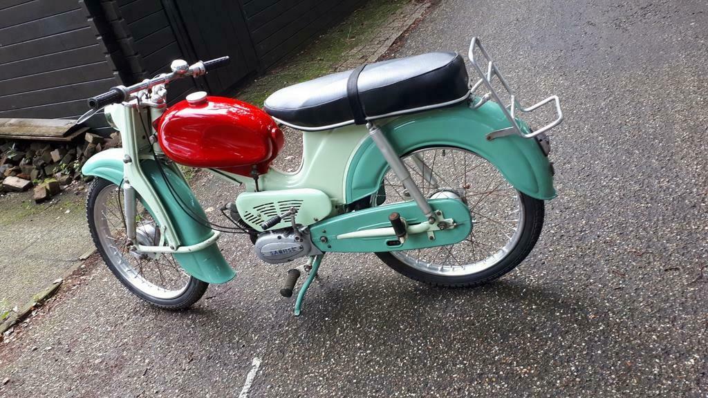 ≥ zeer nette hercules 220 — Brommers | Oldtimers — Marktplaats
