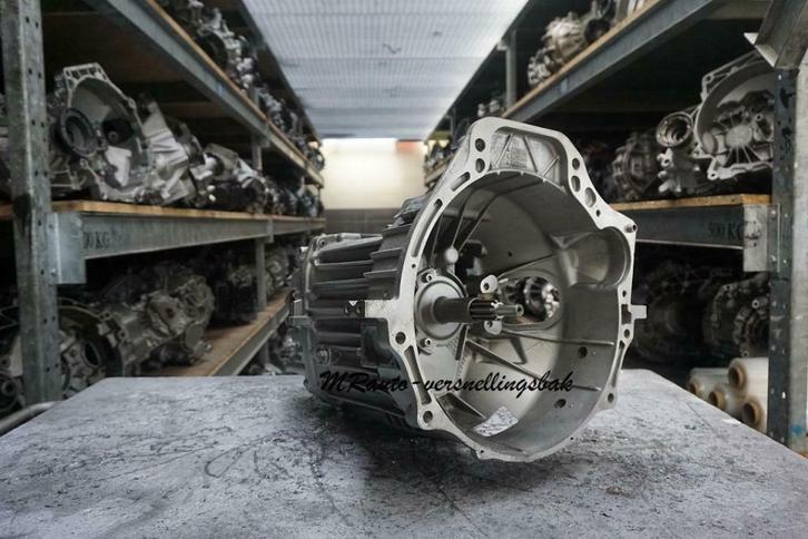 Versnellingsbak Iveco Daily 2.3 - 2.8 JTD 2.3 HPI 5-Bak, Auto-onderdelen, Transmissie en Toebehoren, Gereviseerd, Ophalen of Verzenden