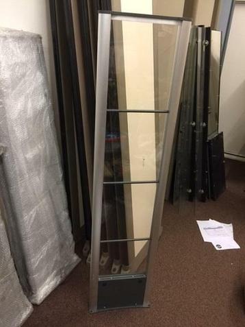 2dehands Alarmpoortjes Detectiepoortjes installatie garantie beschikbaar voor biedingen