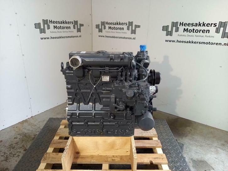 Kubota V2203, Doe-het-zelf en Verbouw, Motoren, Nieuw, Dieselmotor, 1800 rpm of meer, Ophalen of Verzenden