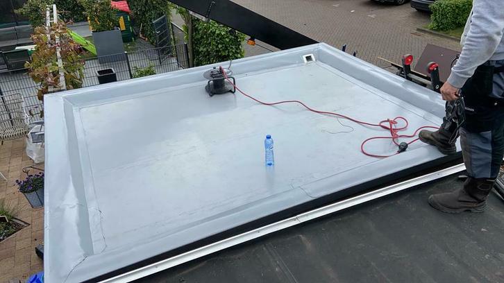 Allround Dakdekker, Diensten en Vakmensen, Dakdekkers en Rietdekkers, Kunststof, Pannen, Overige dakdekking, 24-uursservice, Garantie
