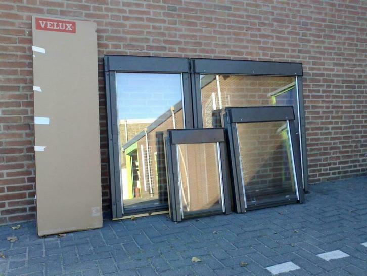 Grote voorraad gebruikte VELUX dakramen., Doe-het-zelf en Verbouw, Glas en Ramen, Zo goed als nieuw, Dakraam, Dubbelglas, Ophalen of Verzenden