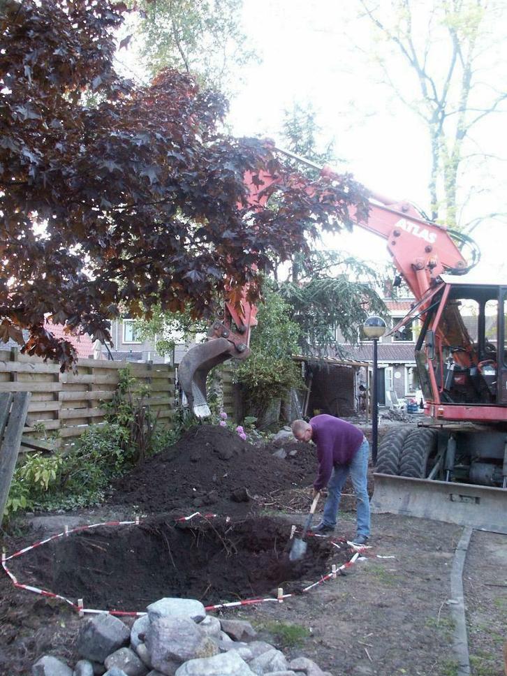 Tuinonderhoud? Zelf een graafmachine leren bedienen. Handig!, Diensten en Vakmensen, Tuinmannen en Stratenmakers, Bestrating, Hekwerk of Schuttingen