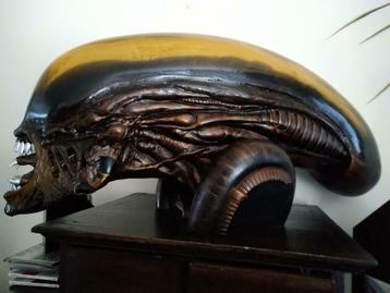 Alien buste schaal1:1 van H.R. GIGER beschikbaar voor biedingen