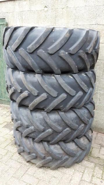 Michelin Continental unimog trekker verreiker shovel banden  beschikbaar voor biedingen