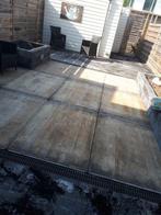 STRATENMAKER vanaf € 7,50,- p/m2 NU OOK VOOR  OVERKAPPINGEN, Garantie, Hekwerk of Schuttingen