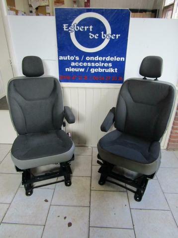 stoel stoelen 100x Vivaro Trafic Primastar bj '01 t/m nu