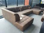 Nieuwe trendy Ubank bruin suede pilotenleer xxl loungebank, Huis en Inrichting, Nieuw, 300 cm of meer, 150 cm of meer, Ophalen of Verzenden