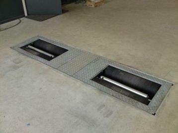 Rollenbank inbouw BM4010  beschikbaar voor biedingen