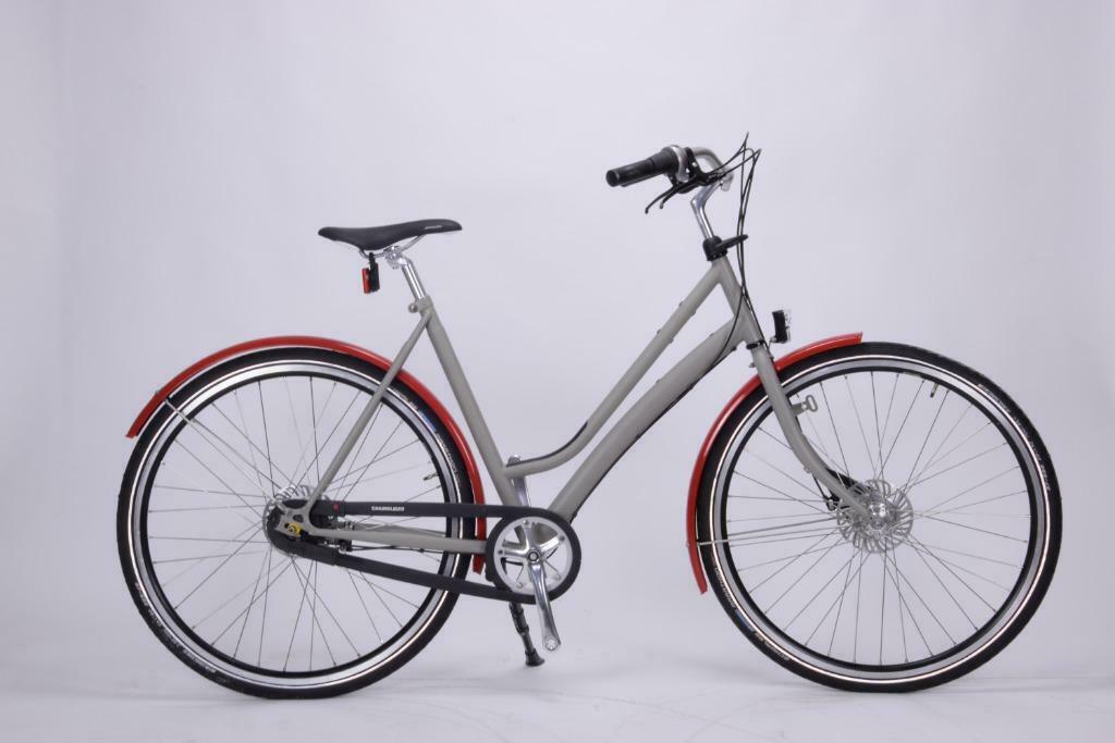 ≥ Damesfiets Azor Veluwe - 8 versnellingen - Handremmen - 55cm — Fietsen |  Dames | Damesfietsen — Marktplaats