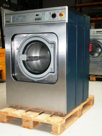 Wasmachine voor het wassen van paardendekens! GARANTIE beschikbaar voor biedingen