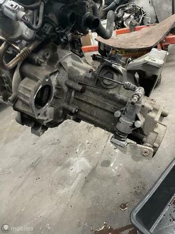5-versnellingsbak Volkswagen Golf IV 1.4-16V DUW ('97-'04) beschikbaar voor biedingen