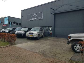 Toyota Landcruiser Benzine of Diesel gevraagd. Land cruiser beschikbaar voor biedingen