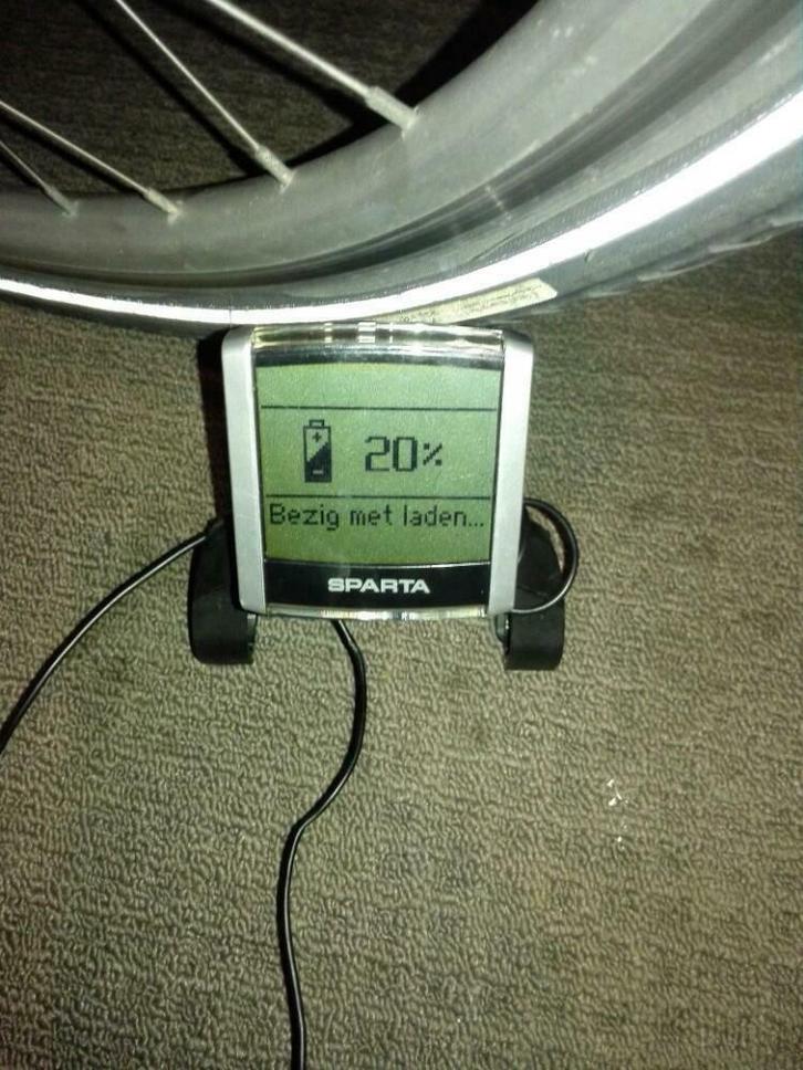 Sparta cu 3 display met houder en bediening plus accu, Fietsen en Brommers, Fietsonderdelen, Ophalen