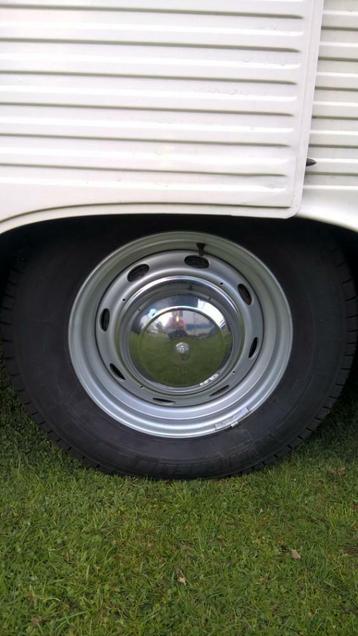 Peugeot j9  Peugeot j7  16 inch ipv 19R400 maat 16 x 5,5 h2. beschikbaar voor biedingen