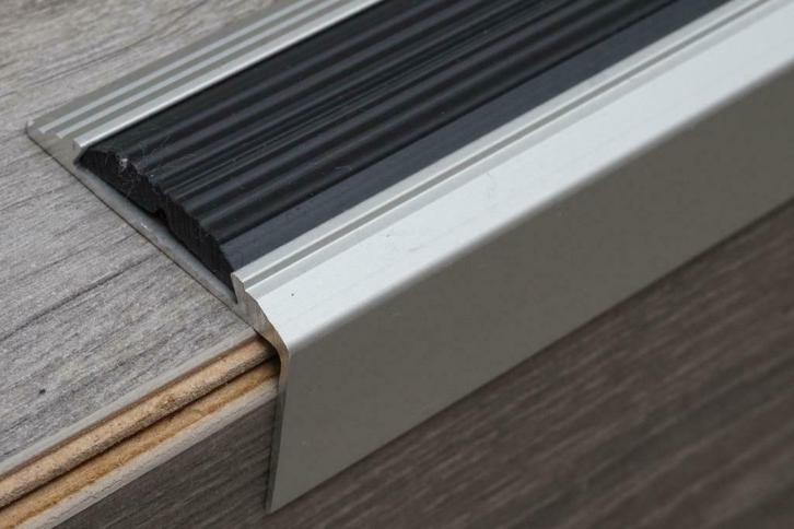 Aluminium trapprofielen.Topkwaliteit voor een eerlijke prijs, Doe-het-zelf en Verbouw, Metalen, Nieuw, Aluminium, Ophalen