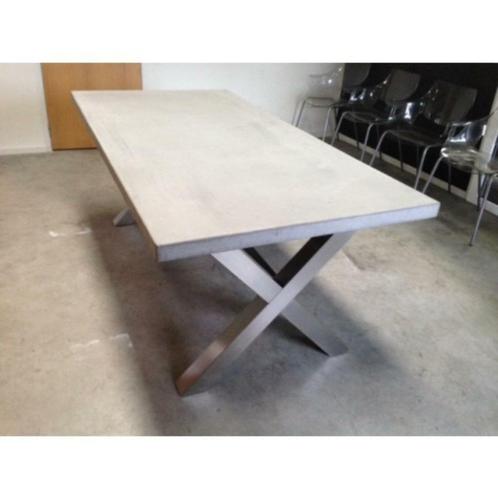 Eettafel - Massief/betonstuc - Ardworks BV, Huis en Inrichting, Tafels | Eettafels, Nieuw, 100 tot 150 cm, 200 cm of meer, Vijf personen of meer