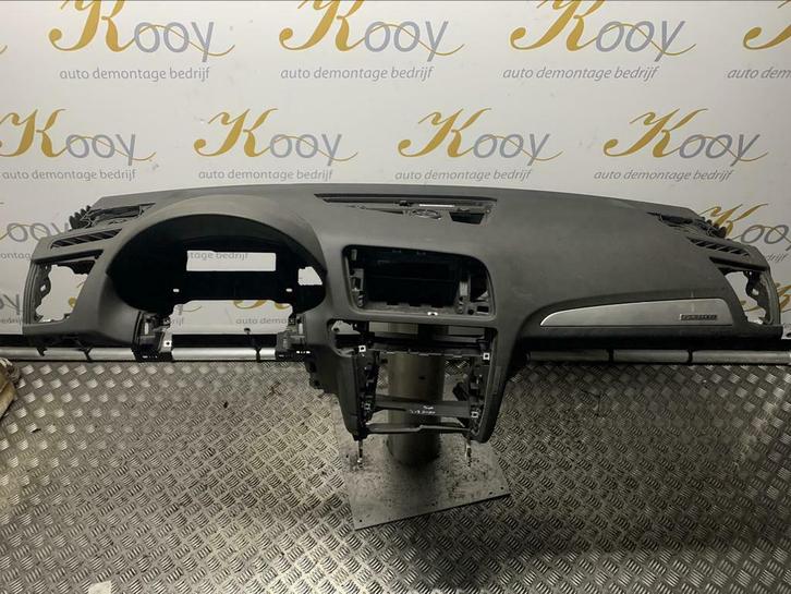 Dashboard Audi Q5 BJ2010 8R1857033, Auto-onderdelen, Dashboard en Schakelaars, Audi, Ophalen of Verzenden