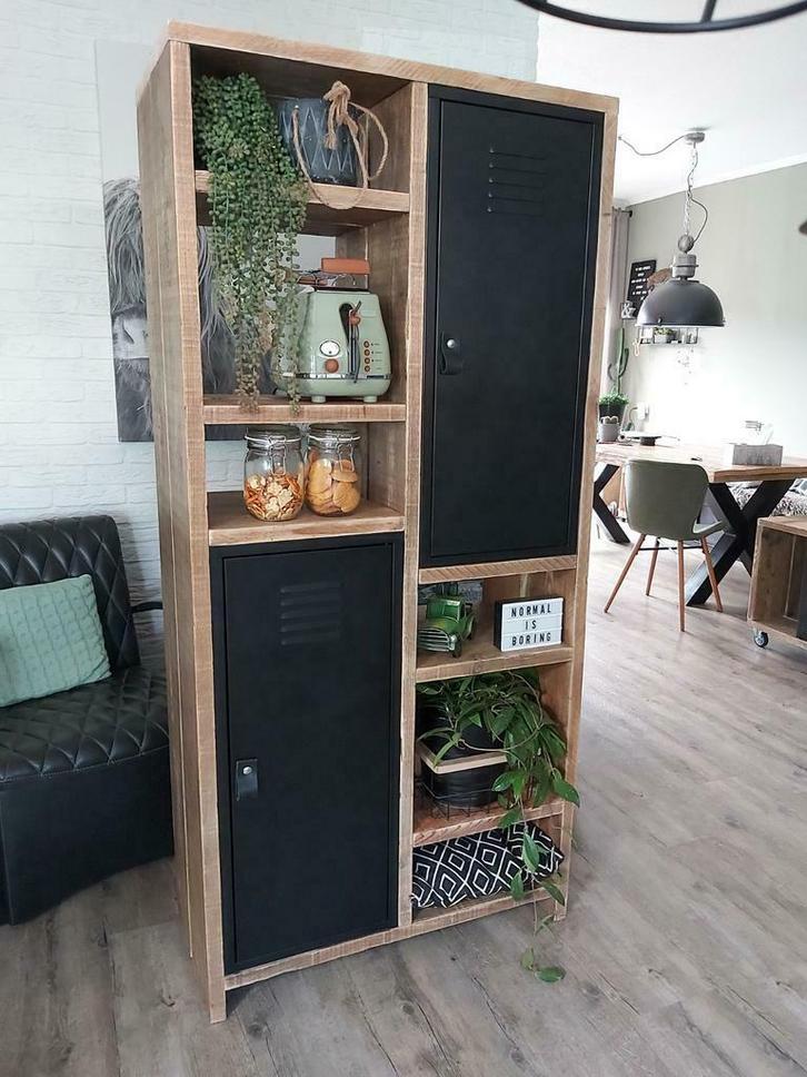 Industriële kast met lockers. Industrieel., Huis en Inrichting, Kasten | Boekenkasten, Nieuw, 50 tot 100 cm, 150 tot 200 cm, 25 tot 50 cm