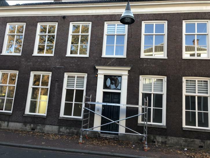 Ronald Hulsebos. QUALITY PAINTER, Diensten en Vakmensen, Schilders en Behangers, Behangen, Binnenschilderwerk, Buitenschilderwerk