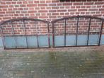 2 stuks oude grote getoogde gietijzeren stalramen met glas, Doe-het-zelf en Verbouw, Glas en Ramen, Ophalen, Zo goed als nieuw
